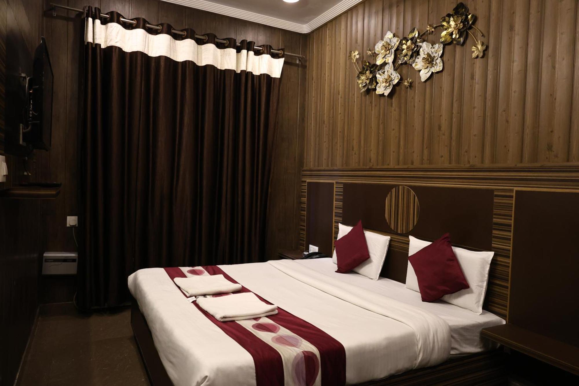 Hotel Pardesi Haridwar Exterior photo