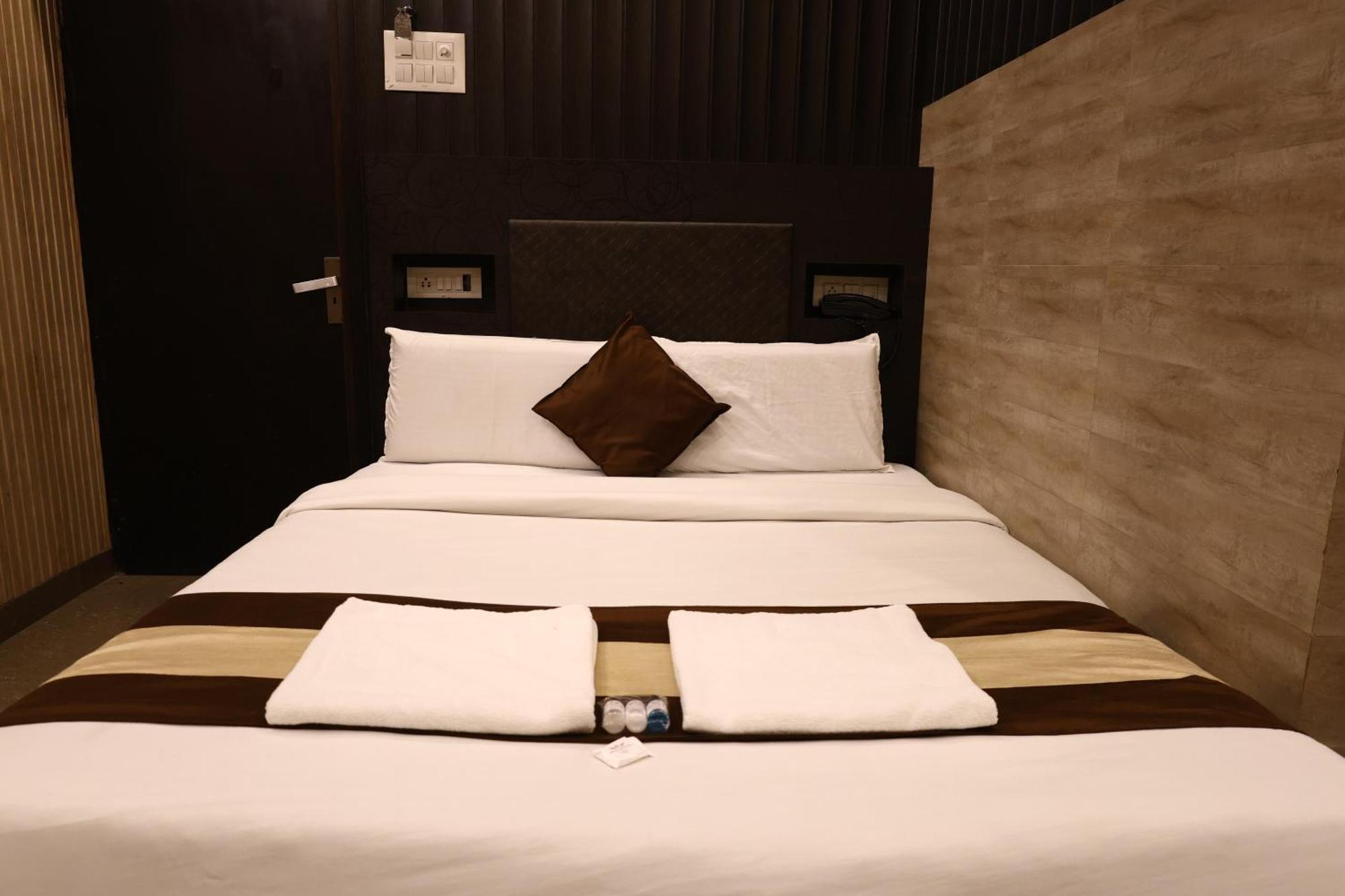 Hotel Pardesi Haridwar Exterior photo